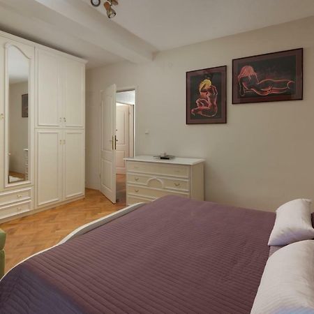 Apartments Sasha Пула Екстериор снимка