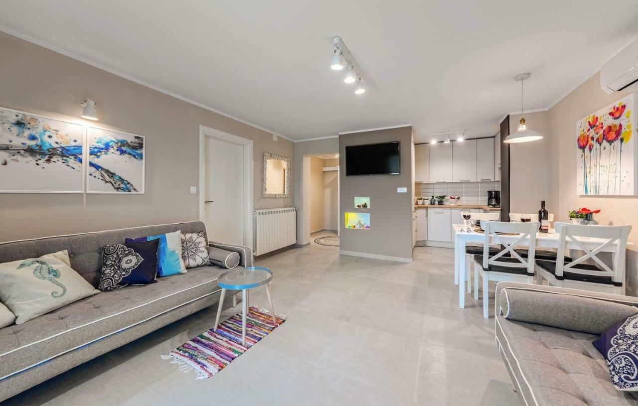 Apartments Sasha Пула Екстериор снимка