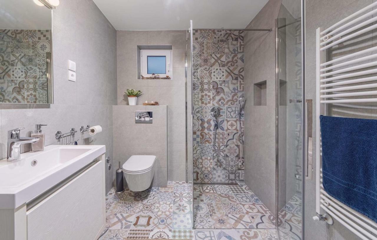 Apartments Sasha Пула Екстериор снимка