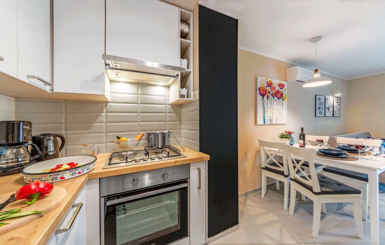 Apartments Sasha Пула Екстериор снимка